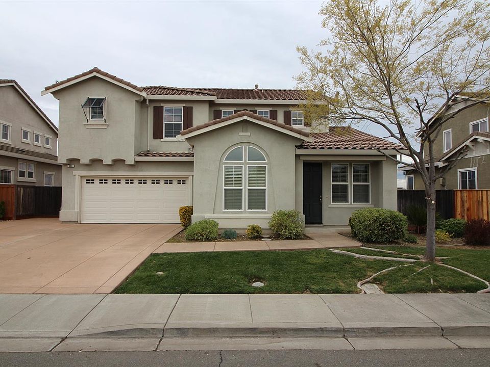 1st image of 396 Tilden Cir