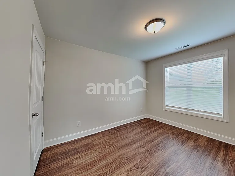 409 Forest Glen Dr — Photo 19