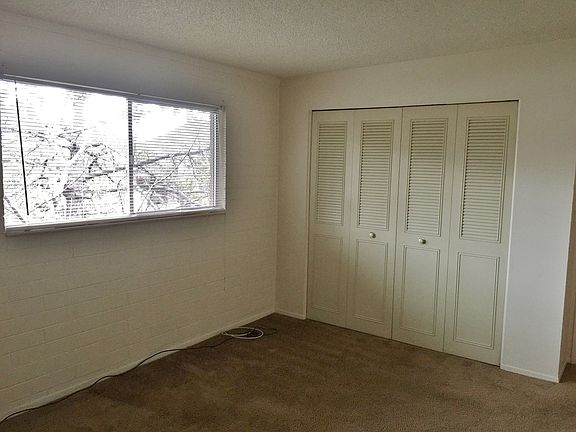 5th image of 390 Cedar St APT 18