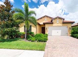 1086 Bradberry Dr, Nokomis, FL 34275
