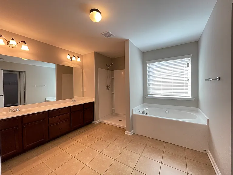 2322 Turnbury Glen Walk — Photo 20