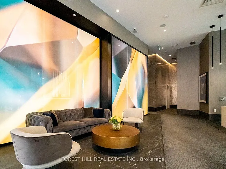 219 Dundas St E #2105 — Photo 12