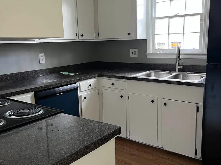 2317 Omega Dr — Photo 8