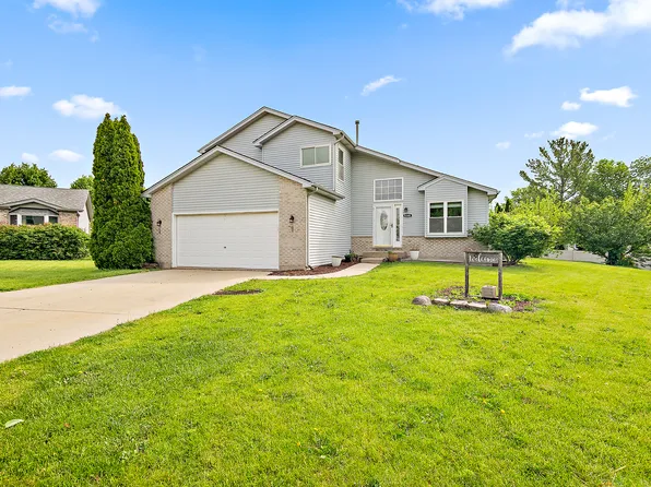 5301 Whispermeadow Ct, Plainfield, IL 60586