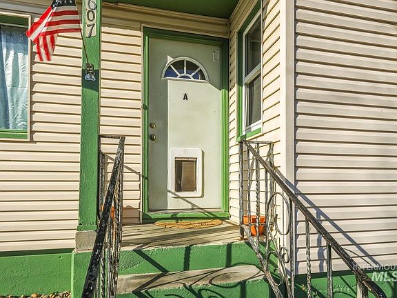 2nd image of 607 S Powerline Rd