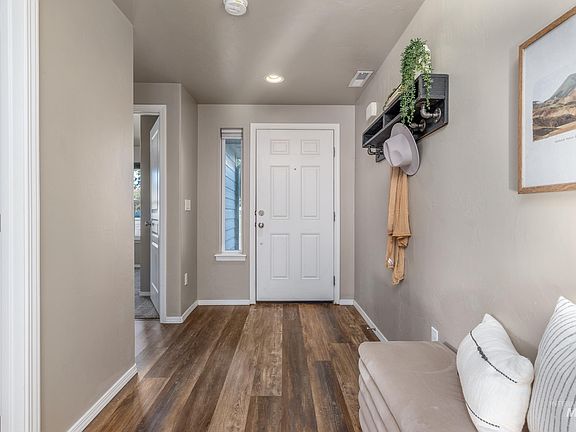 4th image of 6334 S Kelso Way