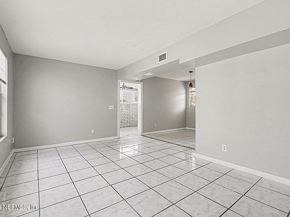 3rd image of 4852 HATTERAS Road