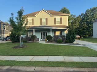340 Lakeridge Dr, Trussville, AL 35173