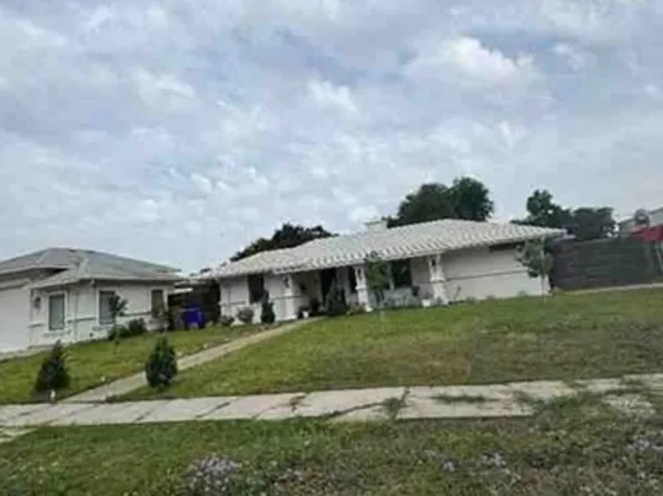 472 Delaine Dr, Corpus Christi, TX 78411
