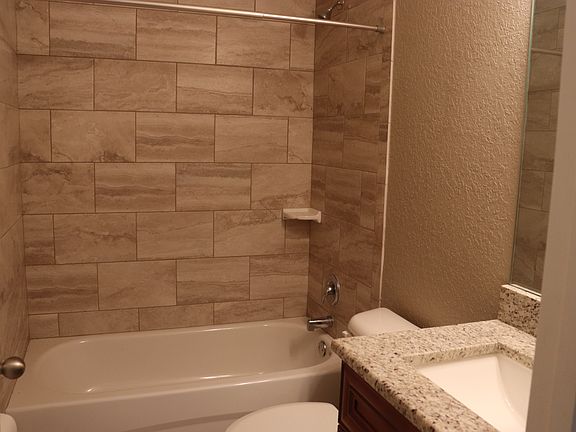 5th image of 9423 N Travis Dr