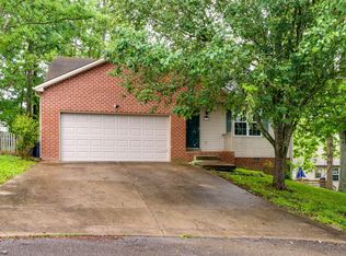 106 E Ridge Ct, Hendersonville, TN 37075