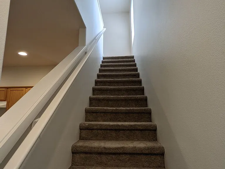 Halsey East Townhomes — Photo 143