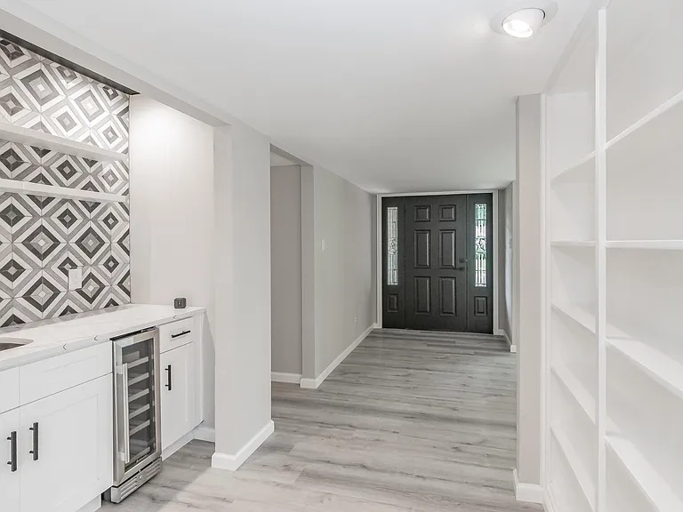 4015 Crown Shore Dr — Photo 21
