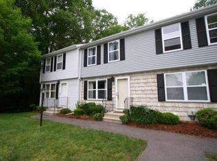 13 Periwinkle Ln, Glastonbury, CT 06033