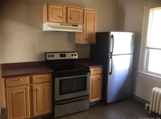 240 Quaker Ln S #1, West Hartford, CT 06119