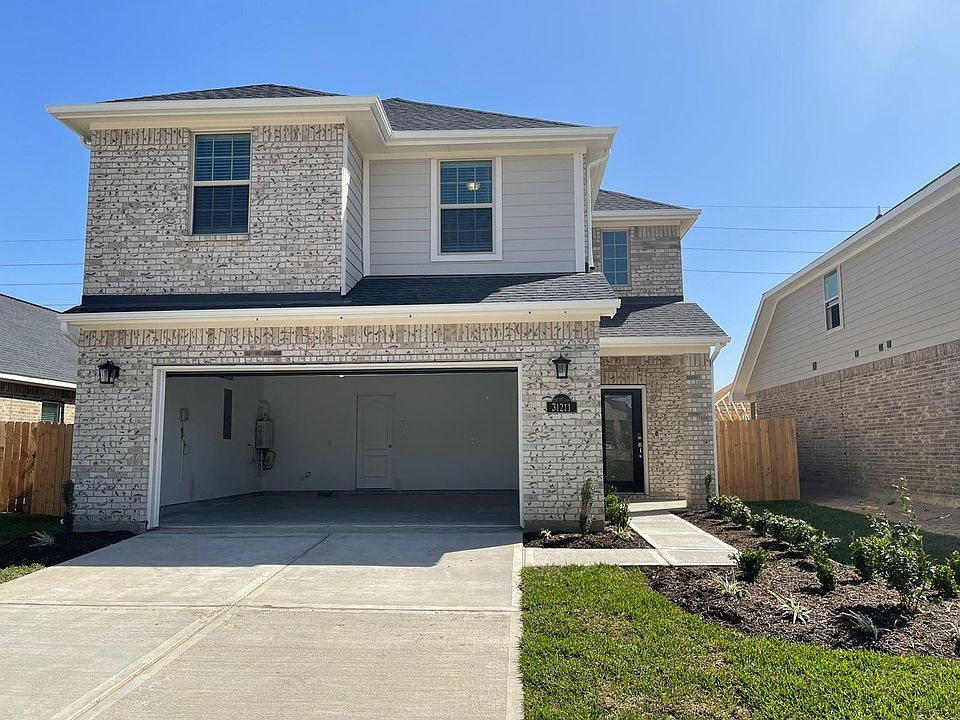 1st image of 31211 Conover Dr