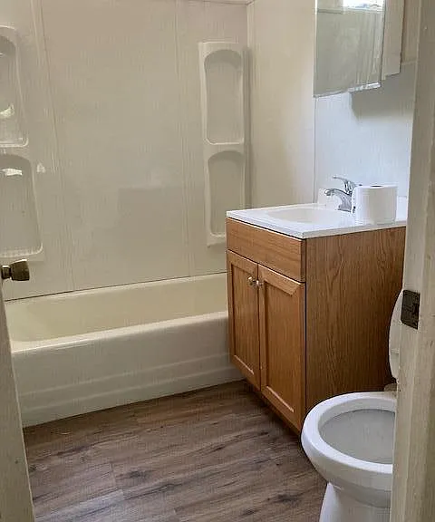 2762 W Surrey Dr — Photo 9