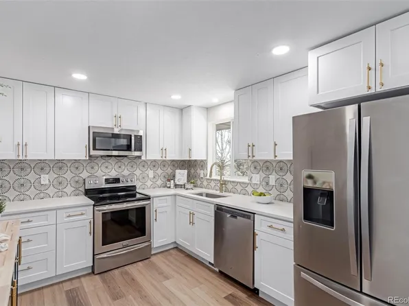 416 Troy Street, Aurora, CO 80011