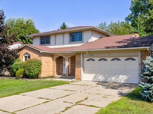 41490 Hanford Rd, Canton, MI 48187