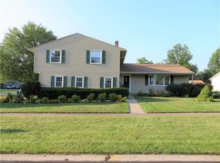 10141 Peachtree Dr, Strongsville, OH