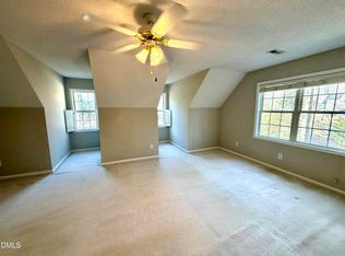 110 Redbay Ln, Clayton, NC 27527
