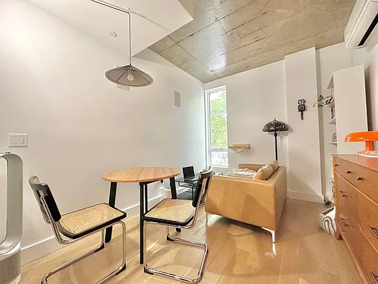 Rented by Doorway NYC, LLC | media 10