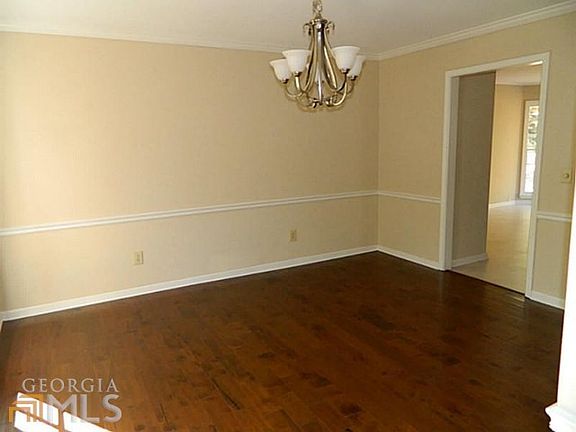 5th image of 2097 Dayron Cir