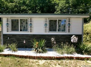 4959 Westwood Dr, Harrison, MI 48625