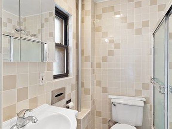5th image of 590 6th Ave APT 2A