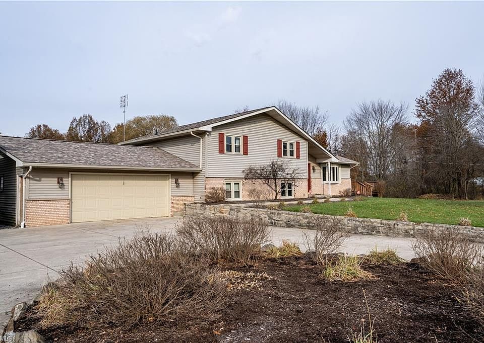 1st image of 890 Bristol Champion Townline Rd NW