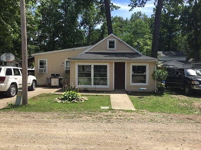 new roof on porch and siding