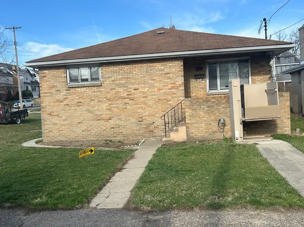 423 Miller Ave, Clairton, PA 15025