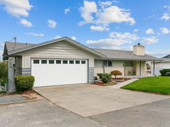 901 Riverview Ave, Selah, WA 98942