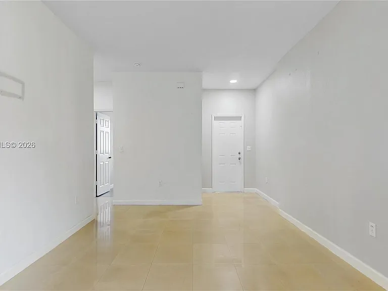 373 NE 26th Pl #201 — Photo 3