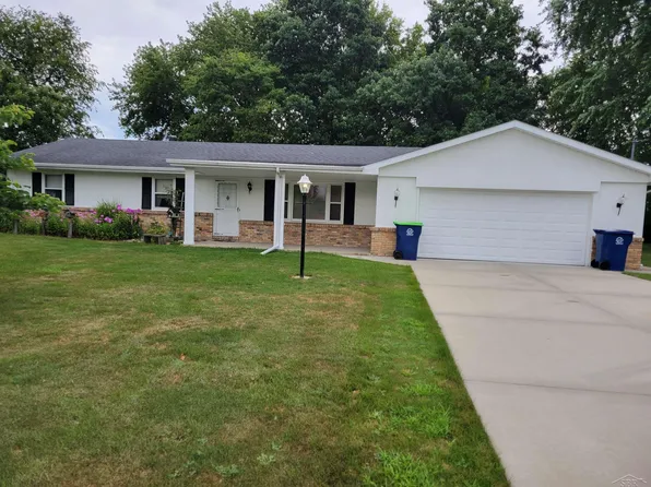 2272 N Kearney Dr, Saginaw, MI 48603