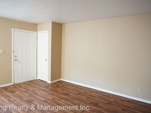 2nd image of 1412 O Ave APT 12