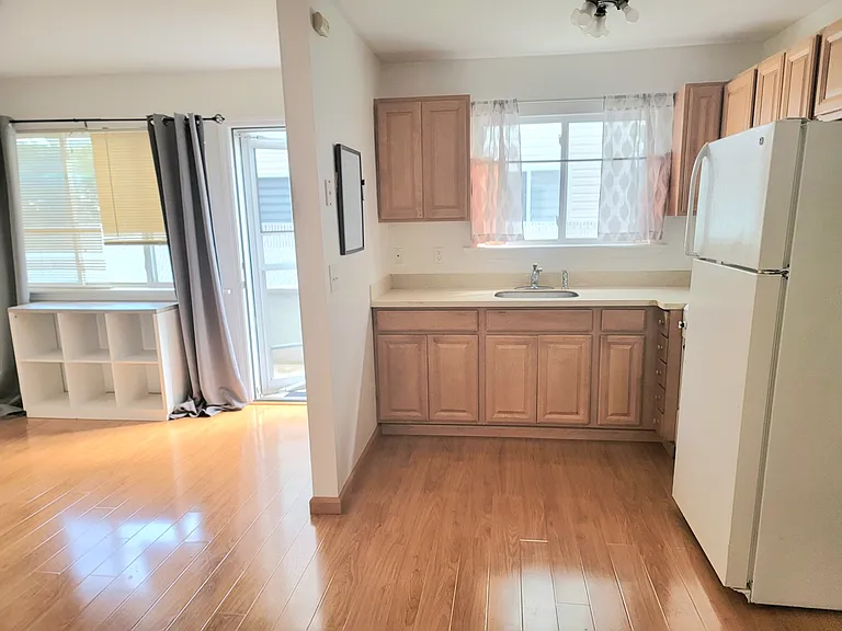 42 Boundary Ave #1 — Photo 10