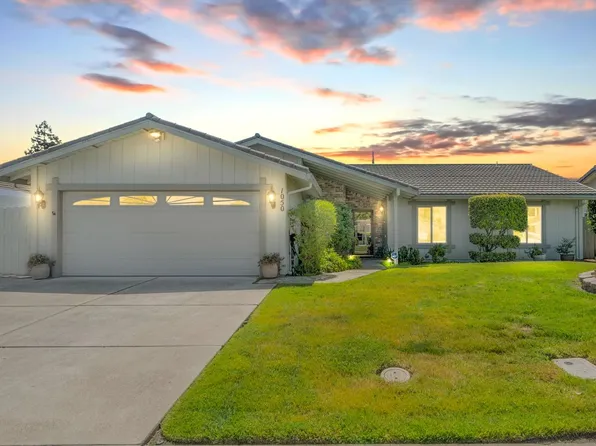 1050 Goldenoak Way, Stockton, CA 95209