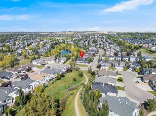 201 E Crystalridge Rise, Okotoks, AB T1S1W6