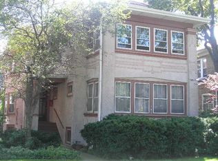 111 Washington Blvd, Oak Park, IL 60302