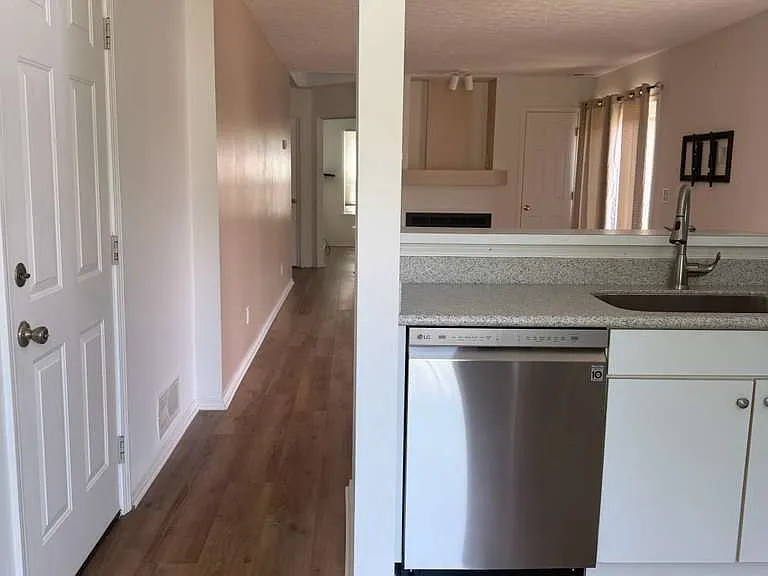 3812 Windsong Cv — Photo 8
