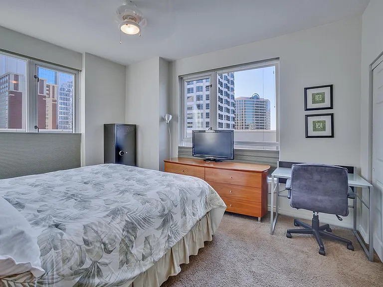 1240 India St #1003 — Photo 28