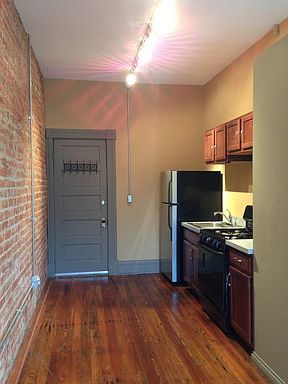 1st image of 1225 Jackson St APT 6