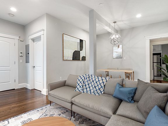 4th image of 69 Park Dr APT 8