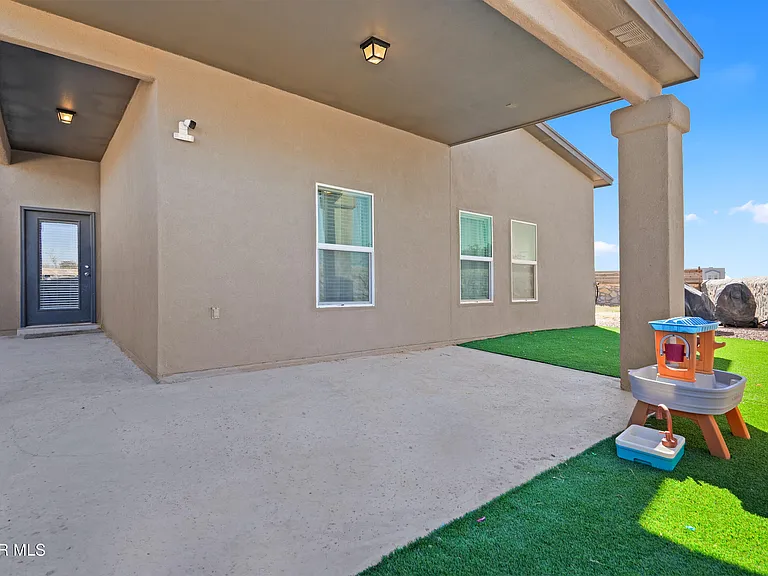12401 Norte Chico Pl — Photo 30