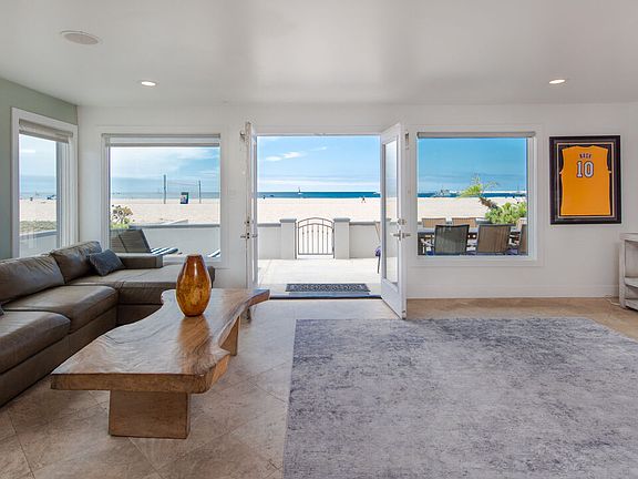4th image of 6419 Ocean Front Walk