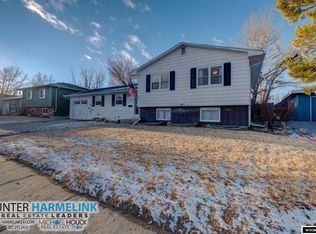 2908 Ridgecrest Dr, Casper, WY 82604