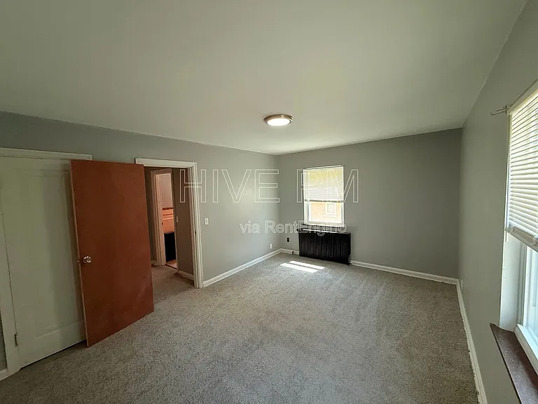 3135 Mozart Ave #2 — Photo 12