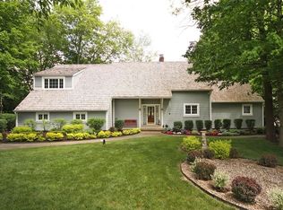 32 Point Ln, Arcadia, IN 46030