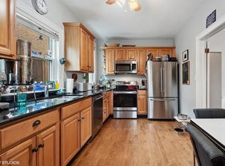 2752 Eastwood Ave #2, Evanston, IL